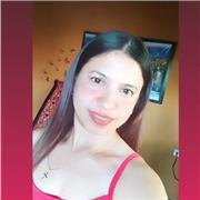 tecnóloga ambiental graduada en el SENA para trabajar en la comunidad